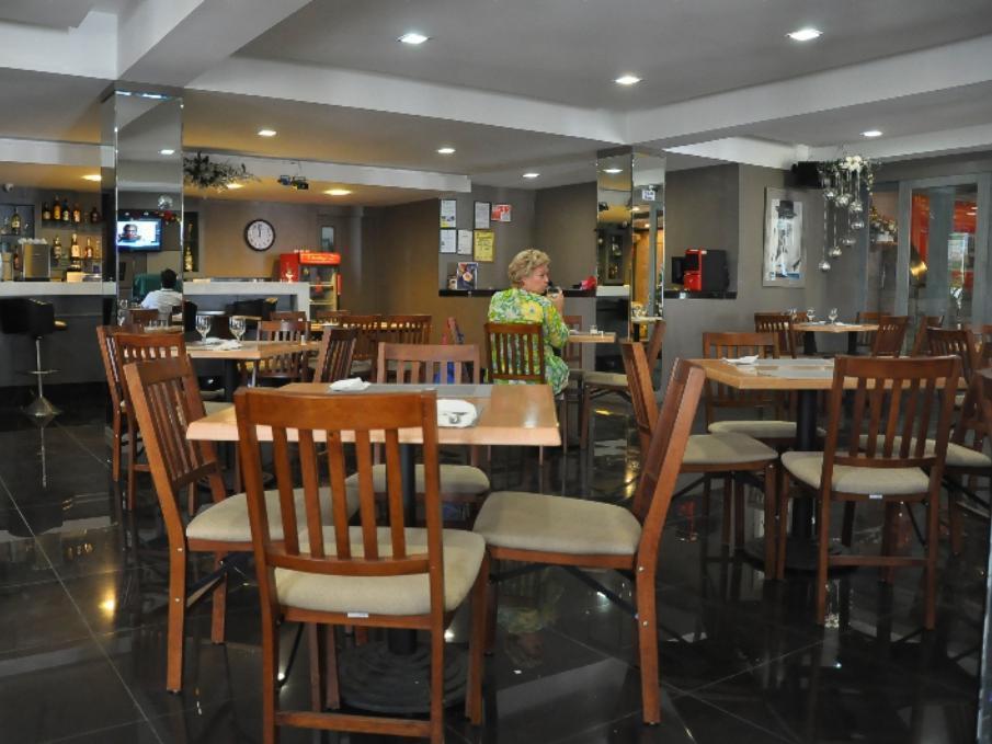 Elegant Circle Inn Cebu Exterior foto